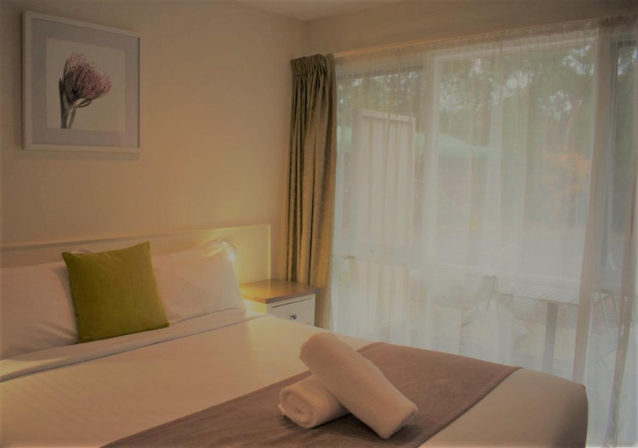 هيلسفيل Sanctuary House Resort Motel المظهر الخارجي الصورة