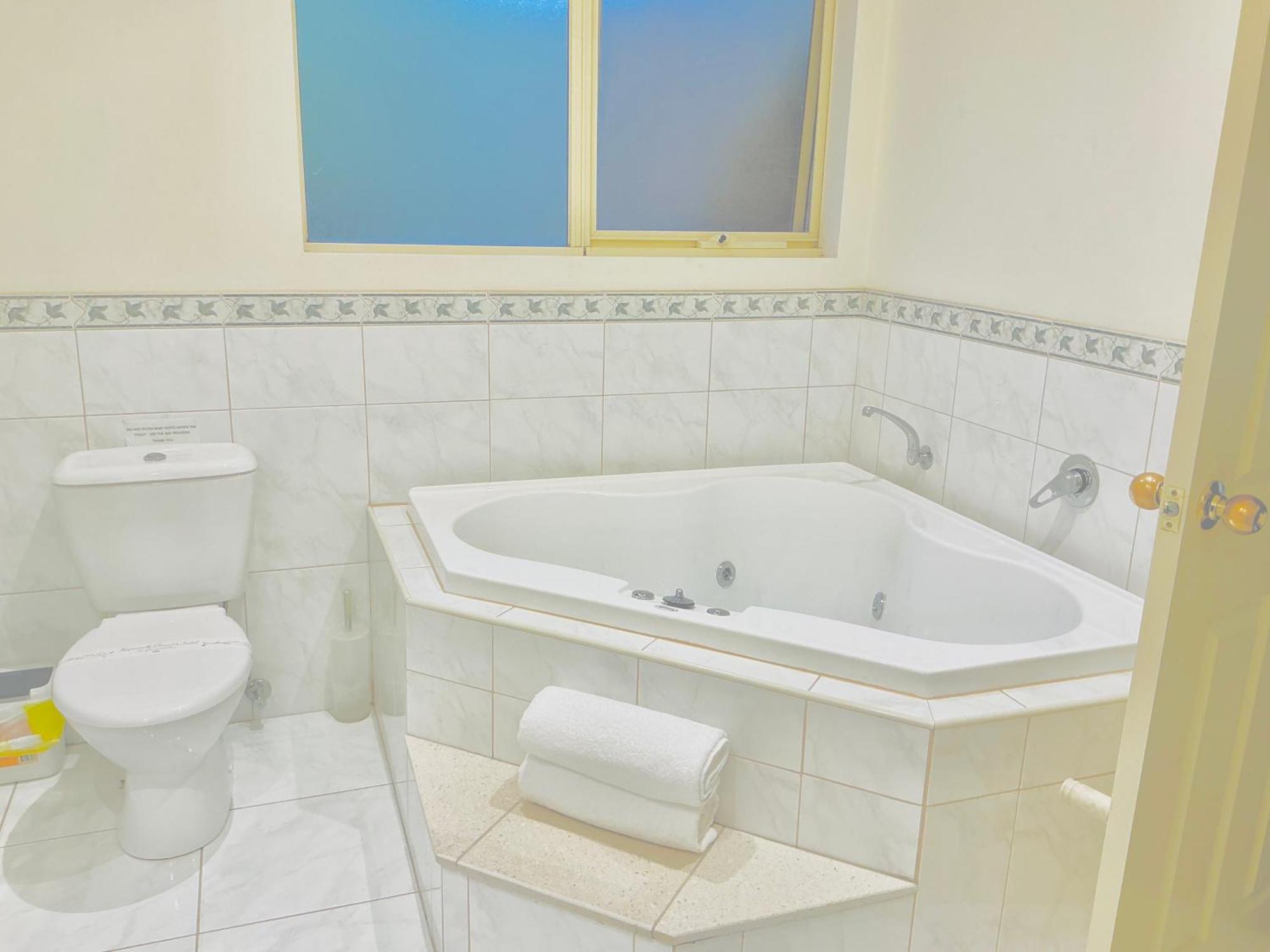 هيلسفيل Sanctuary House Resort Motel المظهر الخارجي الصورة
